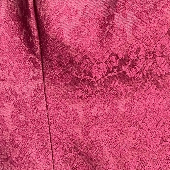 Eva Mendes New‎ York & Company Burgundy Textured Mini Dress - Picture 7 of 8